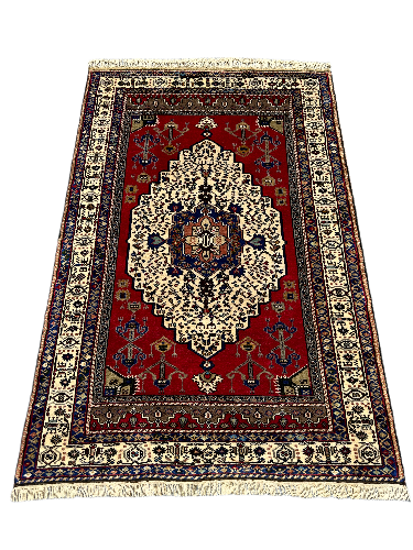 El Dokuma Taşpınar Halısı 138x205 Figürlü Model Kök Boya Yün Halı